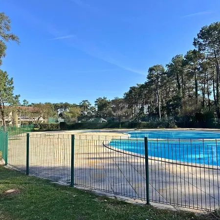L'eclat Terrasse - Piscine - Tennis Apartment *